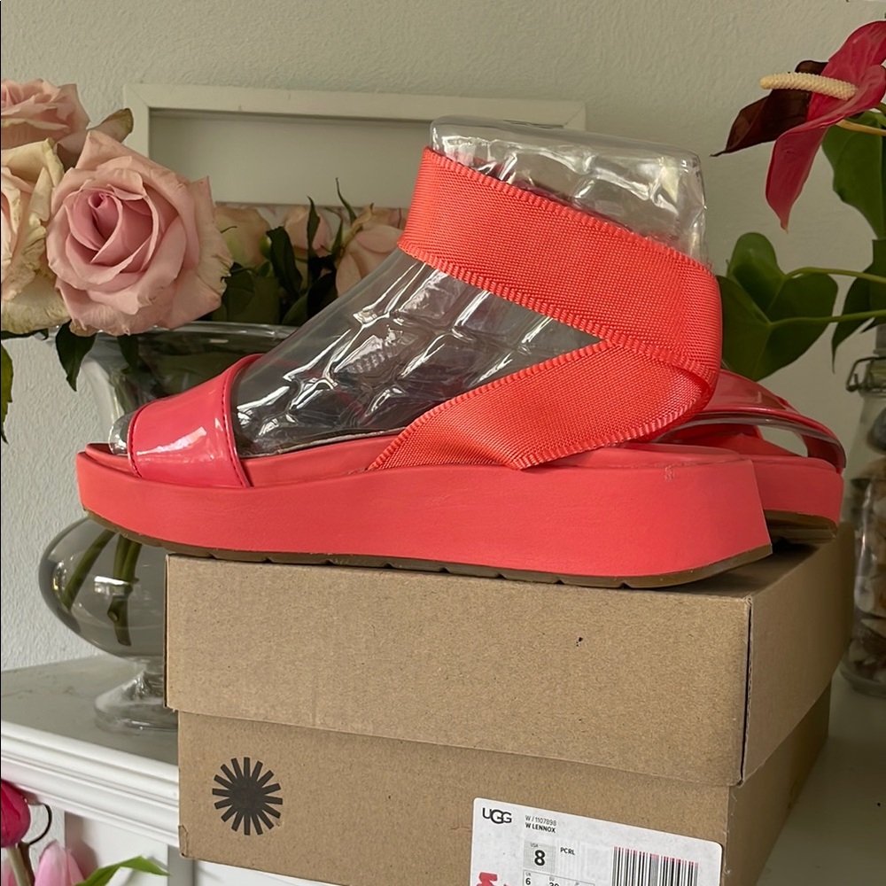 UGG Coral Sandals - Picture 4 of 4